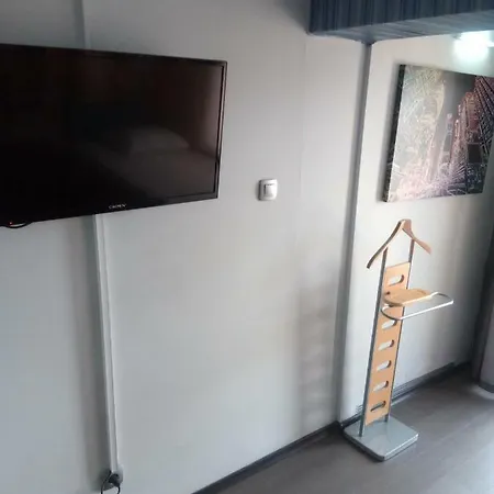 самостоятелни студия Guest house 3*