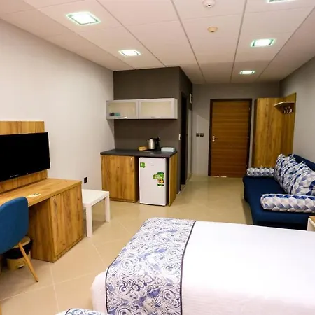 студия и за гости -жк пентагон Otel *